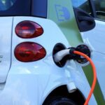 Prevención de riesgos en el mantenimiento de vehículos eléctricos