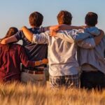 Amistad: Cultivando empatía y conexiones significativas entre amigos