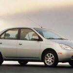 El Toyota Prius: el primer coche híbrido de producción en serie