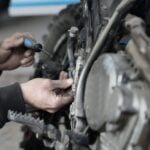 Errores comunes en el cuidado de motos: Aprende a evitarlos
